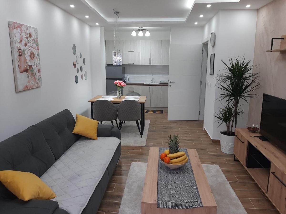 Apartman Kristal Сремска-Митровица Экстерьер фото